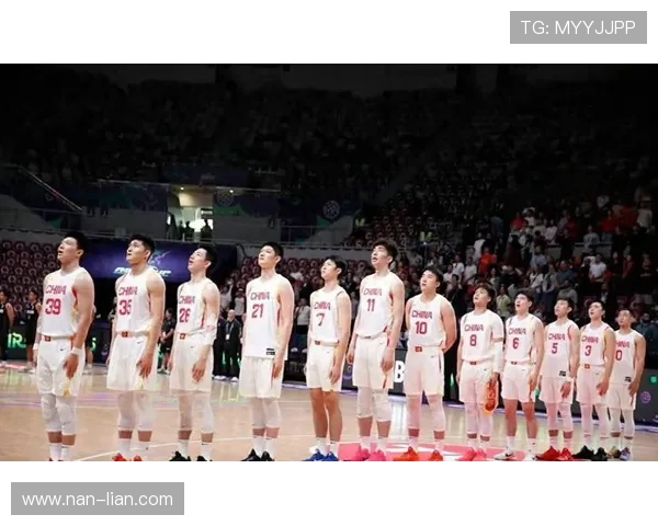 男篮21人集训领衔出炉周琦落选