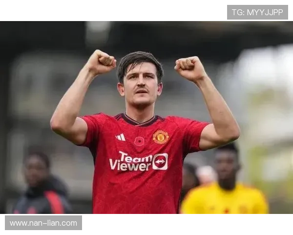 马奎尔堪称英超顶级中卫之一强 马奎尔堪称英超顶级中卫之一强