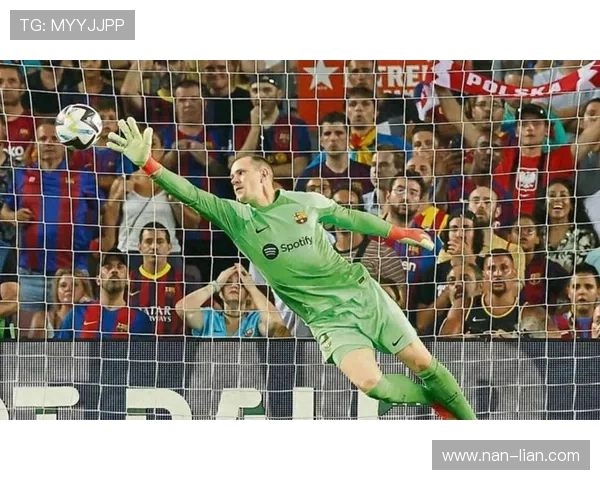 高达17次，特尔施特根丢失球权为摩纳哥vs巴萨全场最多