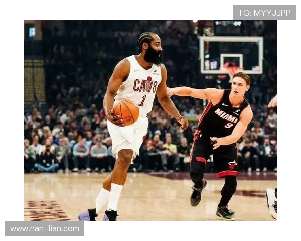 骑士大逆转热火 哈登引领七人上双